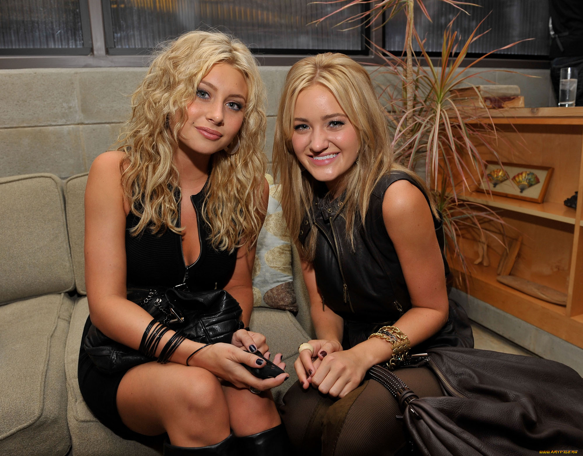 aly, and, aj, , 78violet, -, , 